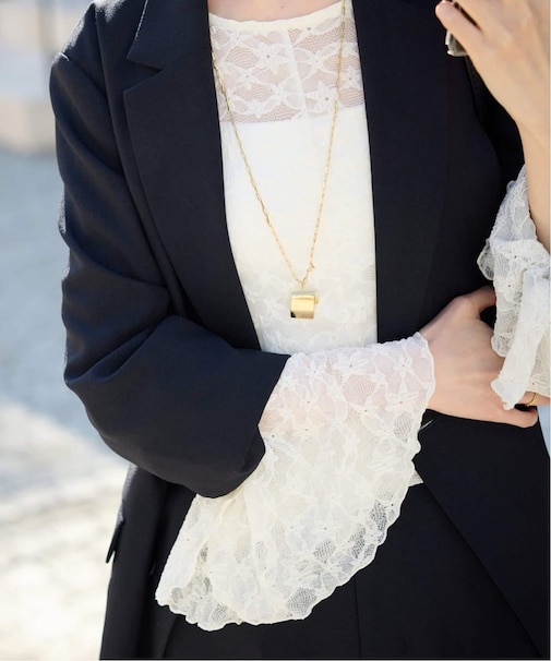 《WEB・一部店舗限定/追加》レーススリーブブラウス