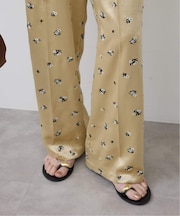 flower刺繍サテンイージーパンツ