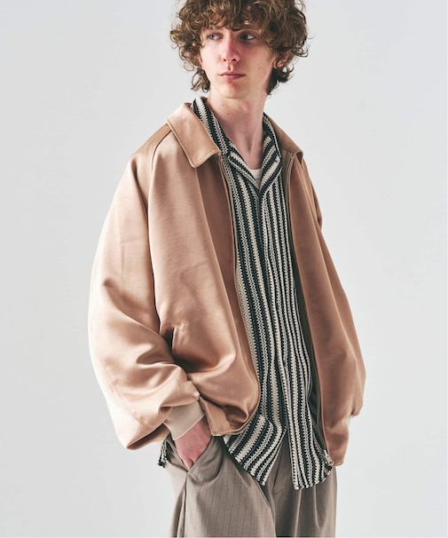 サテンリバーシブルブルゾン