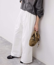 タックワイドパンツ