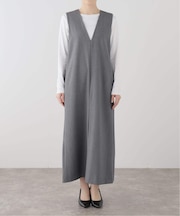 Vネックセンタースリットジャンパースカート