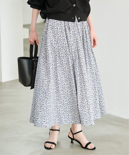 flower pleats アイラインスカート｜フォーワンセブン スローブイエナ