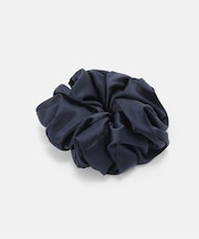 A Bronze Age/ブロンズエイジ SILKシュシュ/NAVY OVERSIZED SILK SCRUNCHIE