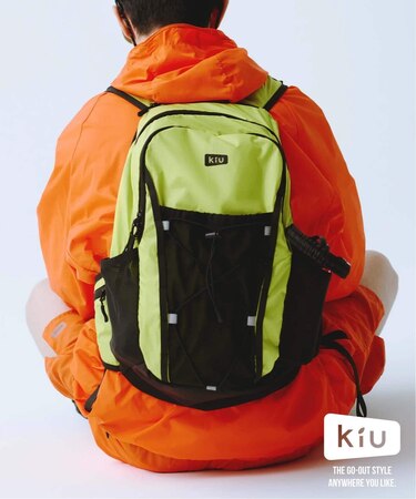 KiU / キウ ライトウェイトフィットバッグ