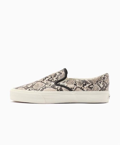 【VANS / ヴァンズ】 Classic Slip-On