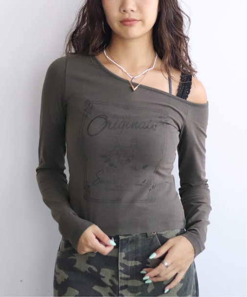 GUESS/ゲス GO OFF SHOULDER LS TEE