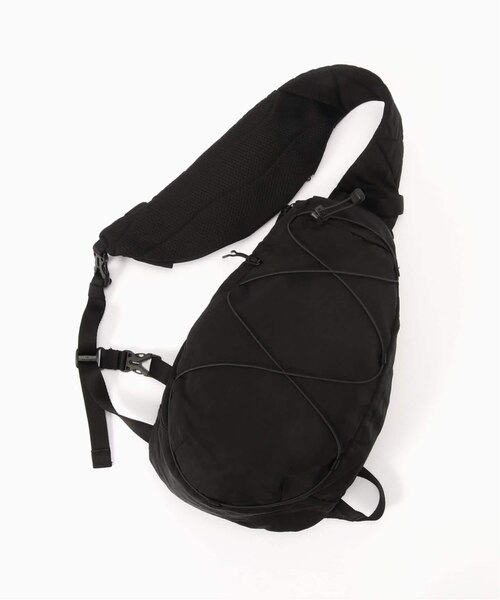 C.P. Company / シーピーカンパニー NYLON B CROSSBODY BACKPACK