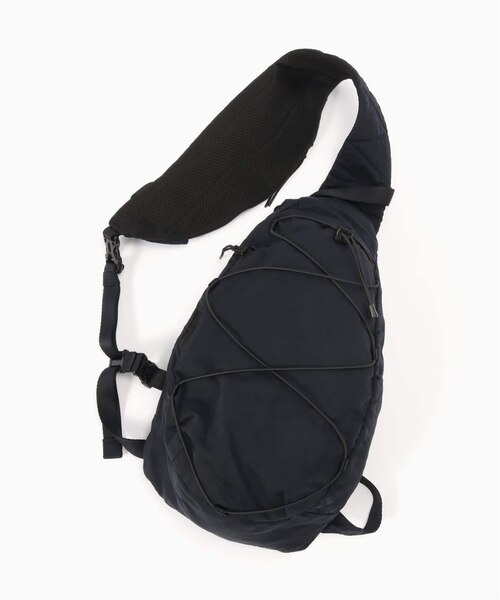 C.P. Company / シーピーカンパニー NYLON B CROSSBODY BACKPACK