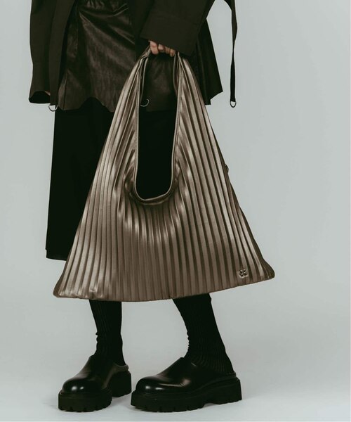 Knuth Marf/クヌースマーフ leather pleats bag｜ジョイントワークスの