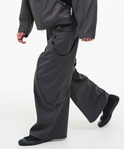 GOAT ESSENCE / ゴートエッセンス TUCK CURVED WIDE PANTS