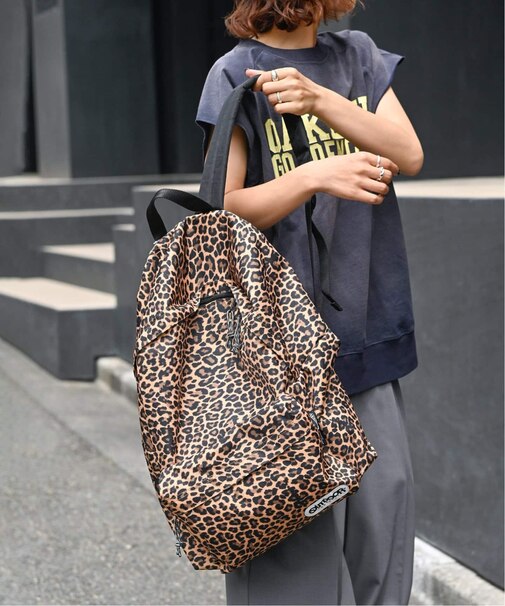 452T LARGE ex LEOPARD