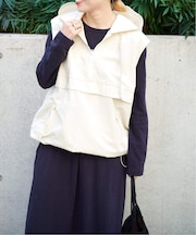 アノラックベスト