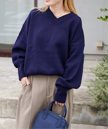 スウェットライクVネックニットプルオーバー