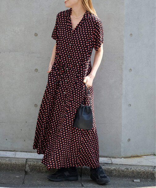 フラワープリント開襟ワンピース