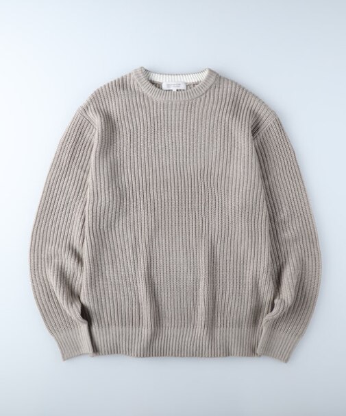 アゼクルーネック