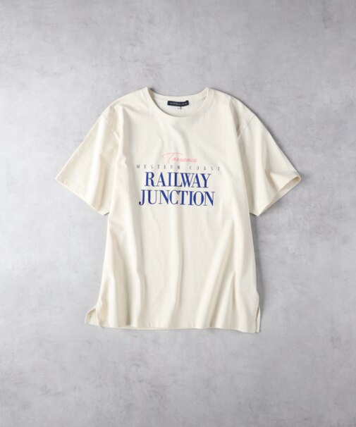 ハニーサックルローズ ロゴプリントＴ