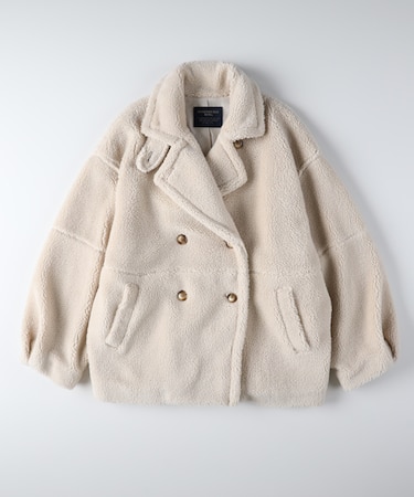 ハニーサックルローズ ボアジャケット