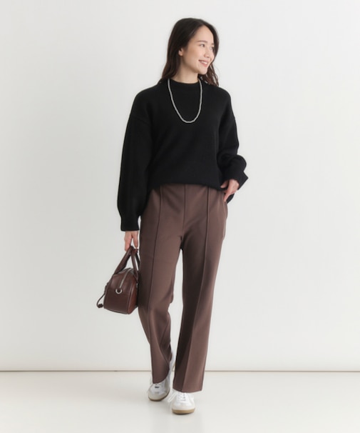 ハニーサックルローズ ボリュームクルーセーター