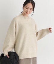 ハニーサックルローズ ボリュームクルーセーター