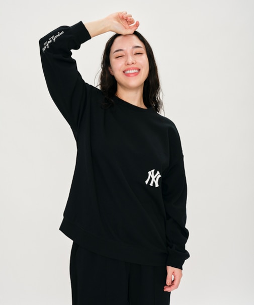 エムエルビー 刺繍ロゴスウェットプルオーバー