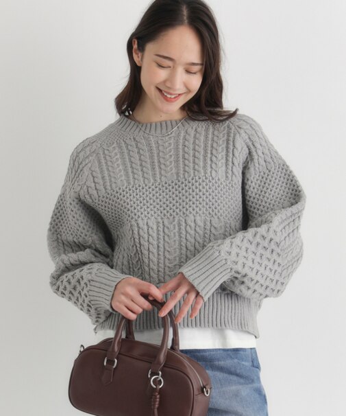 ハニーサックルローズ ケーブルショートセーター