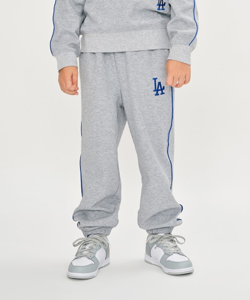 エムエルビー 【ＭＬＢ】ワンポイント刺繍スウェットパンツ