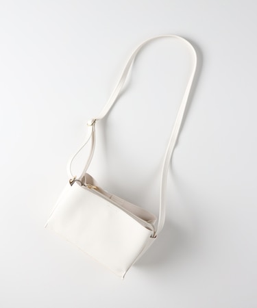 ハニーサックルローズ 三層ヨコ型ミニショルダー