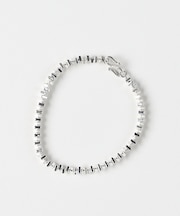 ライトオンベーシック ビーズブレスレット