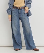 ハニーサックルローズ デニムワイドパンツ