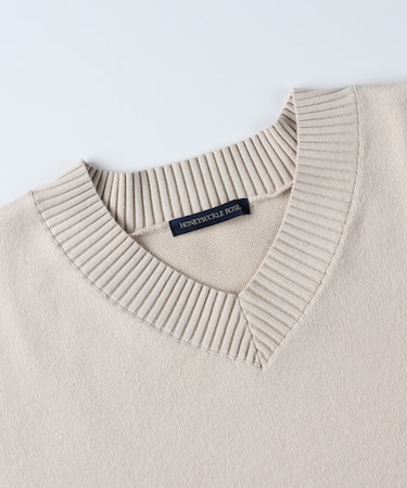 ハニーサックルローズ コットン混Ｖネックセーター