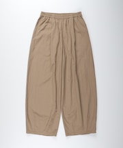 ハニーサックルローズ ナイロン混コクーンパンツ