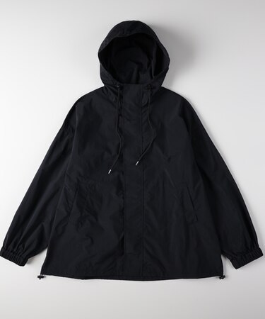 ハニーサックルローズ マウンテンパーカー