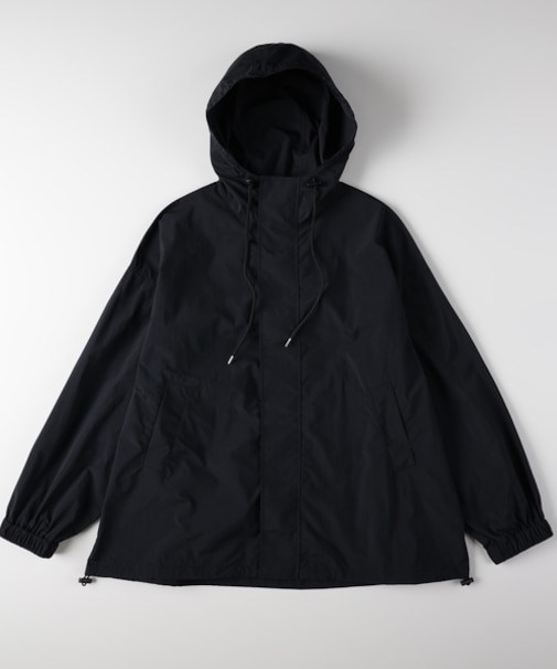 ハニーサックルローズ マウンテンパーカー