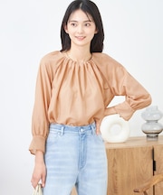 シアータックブラウス