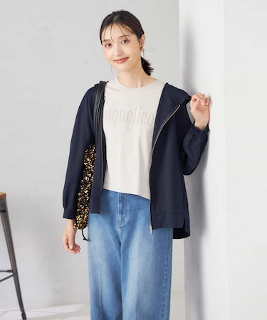 バックフレアシアーパーカー