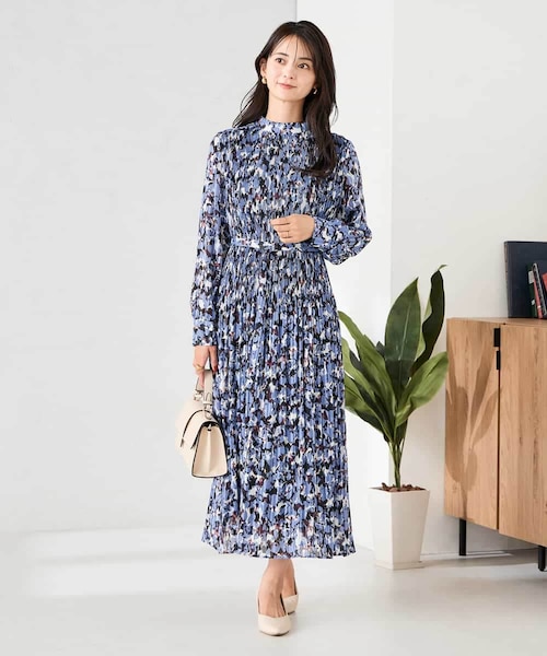 アー・ヴェ・ヴェ/ワンピースの通販｜&mall（アンドモール）三井