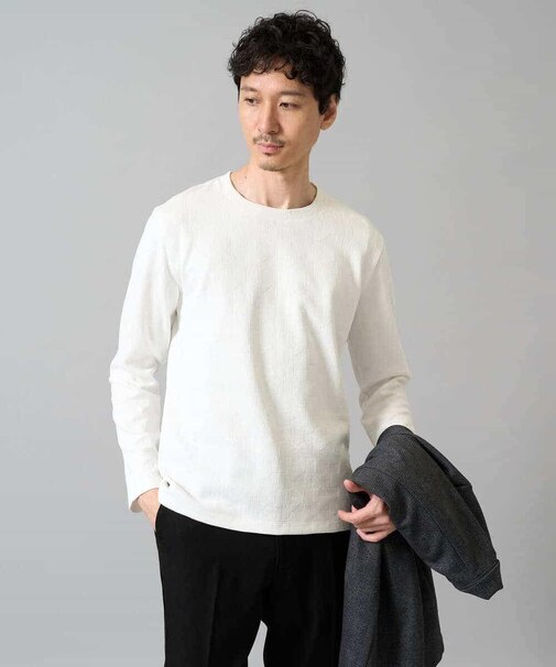 【イージーケア/洗濯機で洗える】幾何ジャカードクルーネックＴシャツ　〈ON/OFF SERIES〉