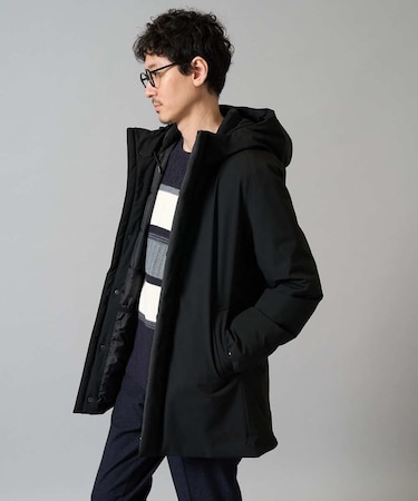 【雑誌MonoMax12月号掲載】ラミネートダウンフードコート【軽量/撥水】