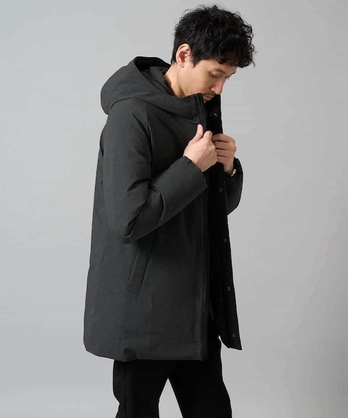 【雑誌MonoMax12月号掲載】ラミネートダウンフードコート【軽量/撥水】