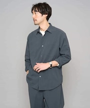 【イージーケア/洗濯機で洗える/速乾/毛玉になりにくい/ストレッチ】リライトワイドシルエットシャツ