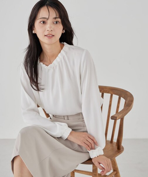 【洗える】タックネックブラウス