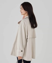 ミドルトレンチコート