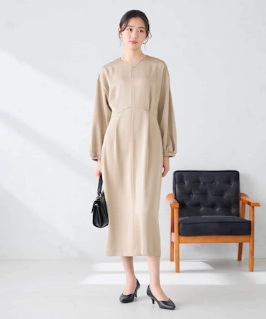 サテンドルマンスリーブワンピース