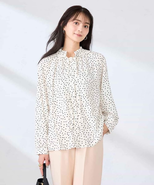 フリルネックボウタイブラウス