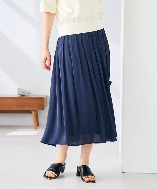エアリーサテンフレアスカート