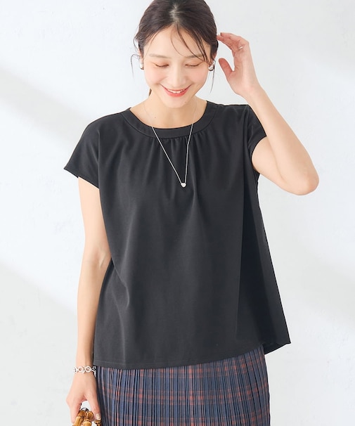 【接触冷感/UVカット】ギャザーネックフレンチカットソー