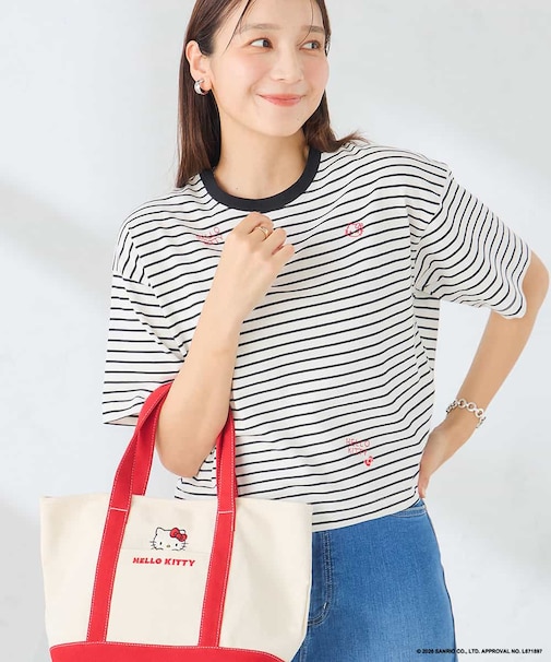 HELLO KITTY クロップドTシャツ