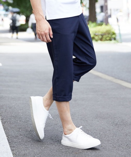 ストレッチクロップドパンツ