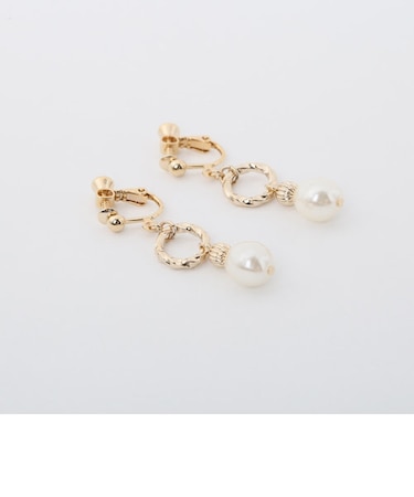 アクリルパールイヤリング