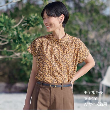 花柄綿ローンブラウス